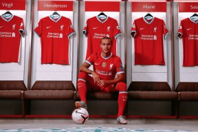 开云体育-利物浦迎德国杯关键赛，冲刺阶段外线爆发，话题不断，数据趋势出现新变化的简单介绍