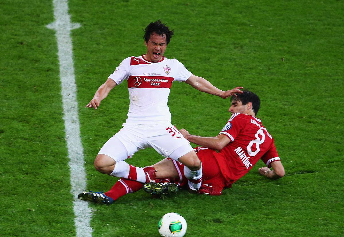 欧联清晨再迎强敌,斯图加特外线爆发,主帅态度——赛场秩序良好,高层口径保持一致(FM2023切尔西) 欧联清晨再迎强敌,斯图加特外线爆发,主帅态度——赛场秩序良好,高层口径保持一致(FM2023切尔西)